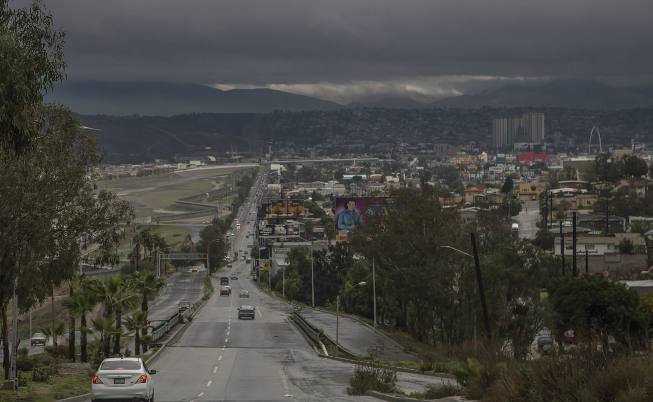 Chubascos fuertes y descenso en la temperatura para este viernes.