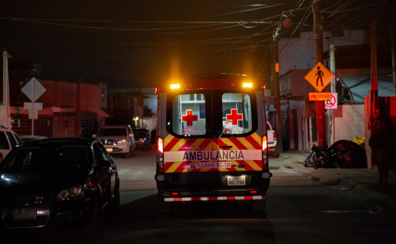 Un hombre de aproximadamente 60 años de edad, presentó impacto de bala, fue estabilizado y trasladado a un hospital.