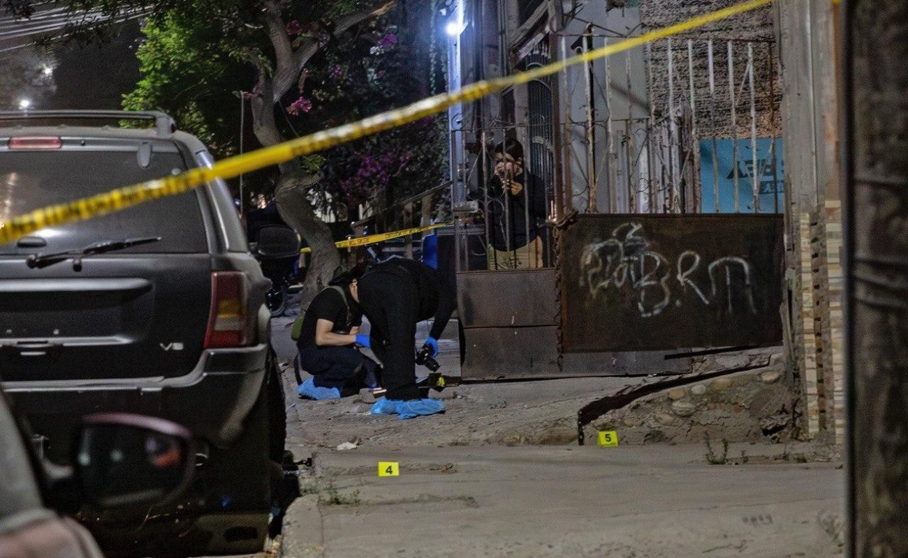 Atacan a balazos a hombre dentro de su domicilio en Sánchez Taboada