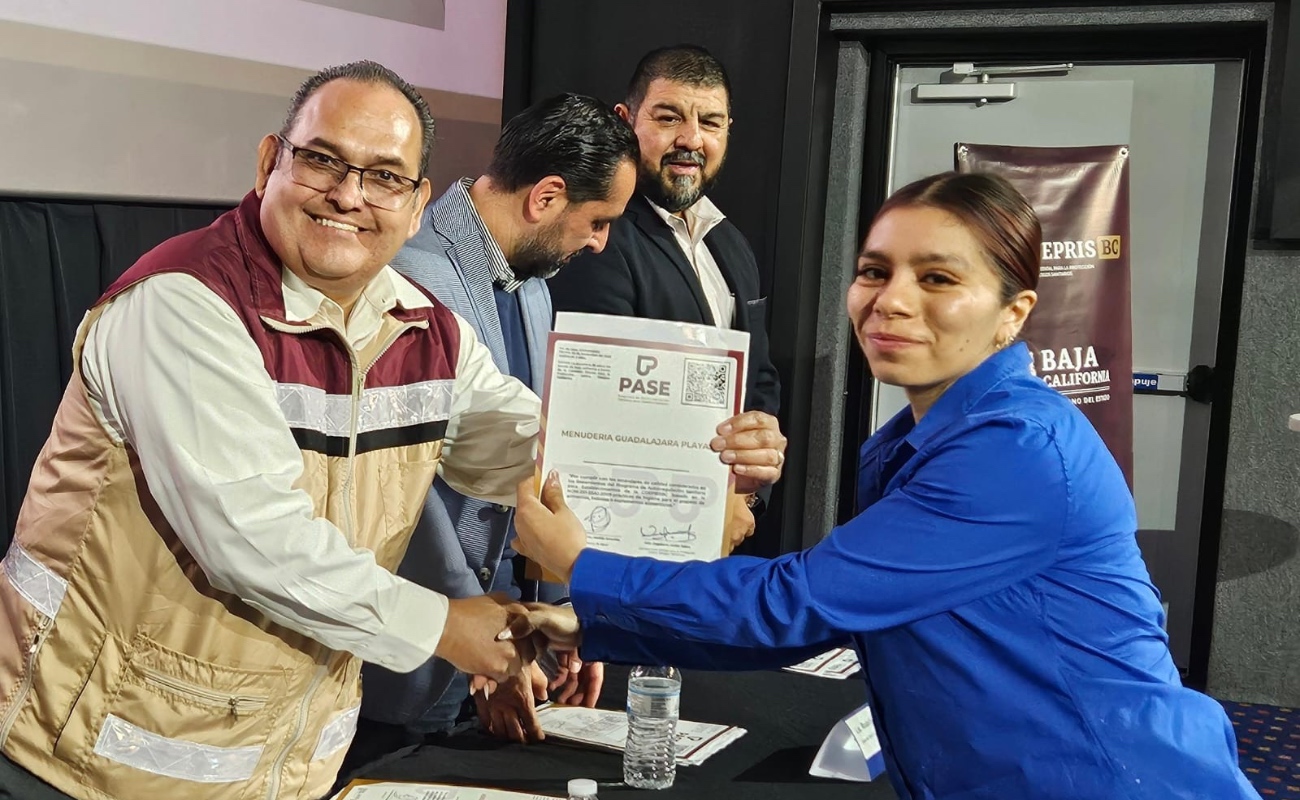 Se reconoce a empresas comprometidas con el bienestar de la población.