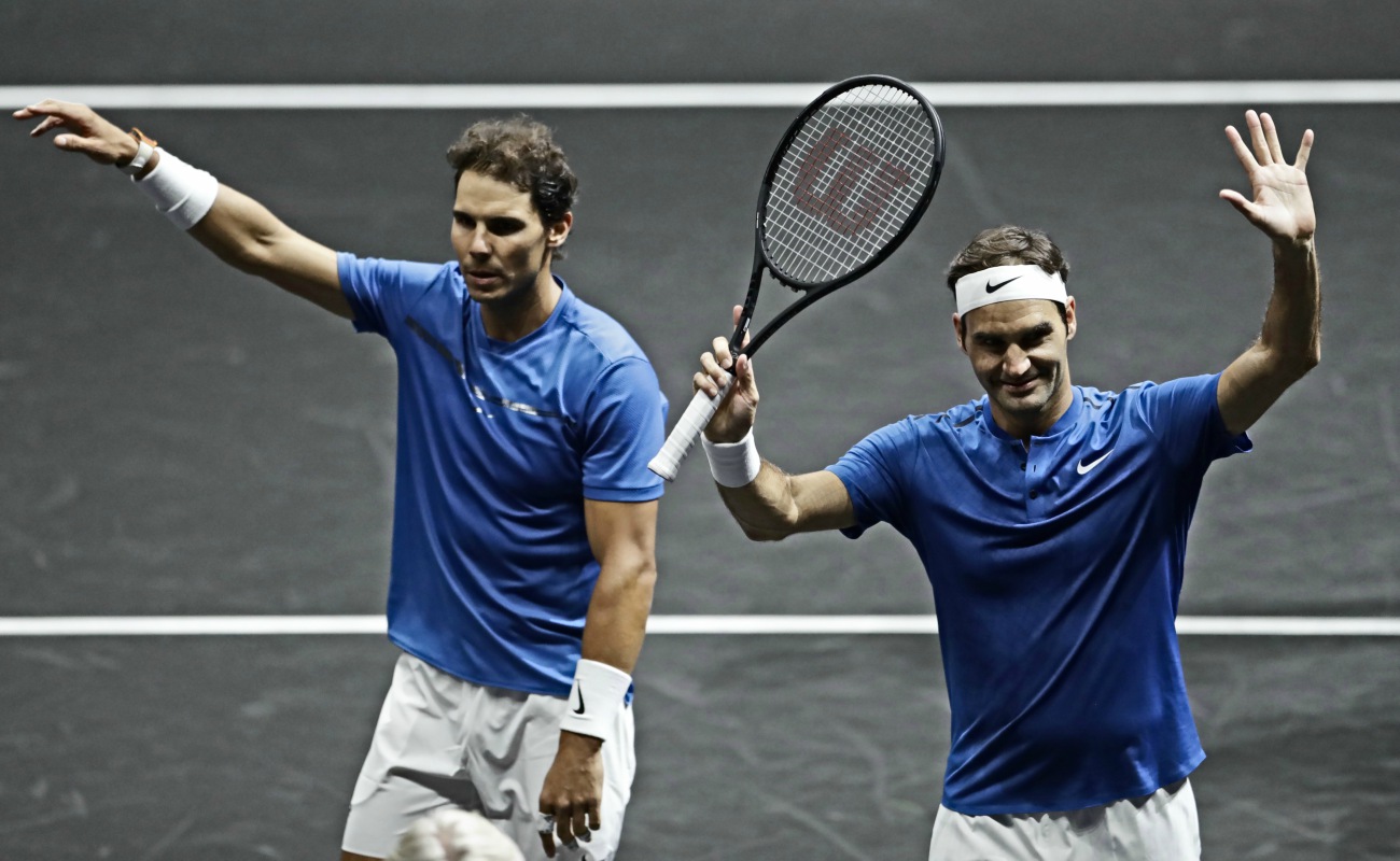Nadal y Federer hacen equipo y ganan partido de dobles