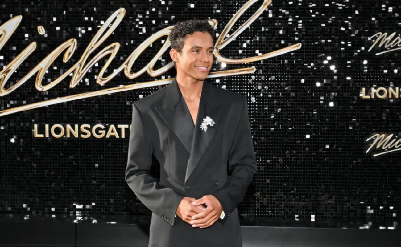 Jaafar Jackson durante el estreno en Los Ángeles de Michael.