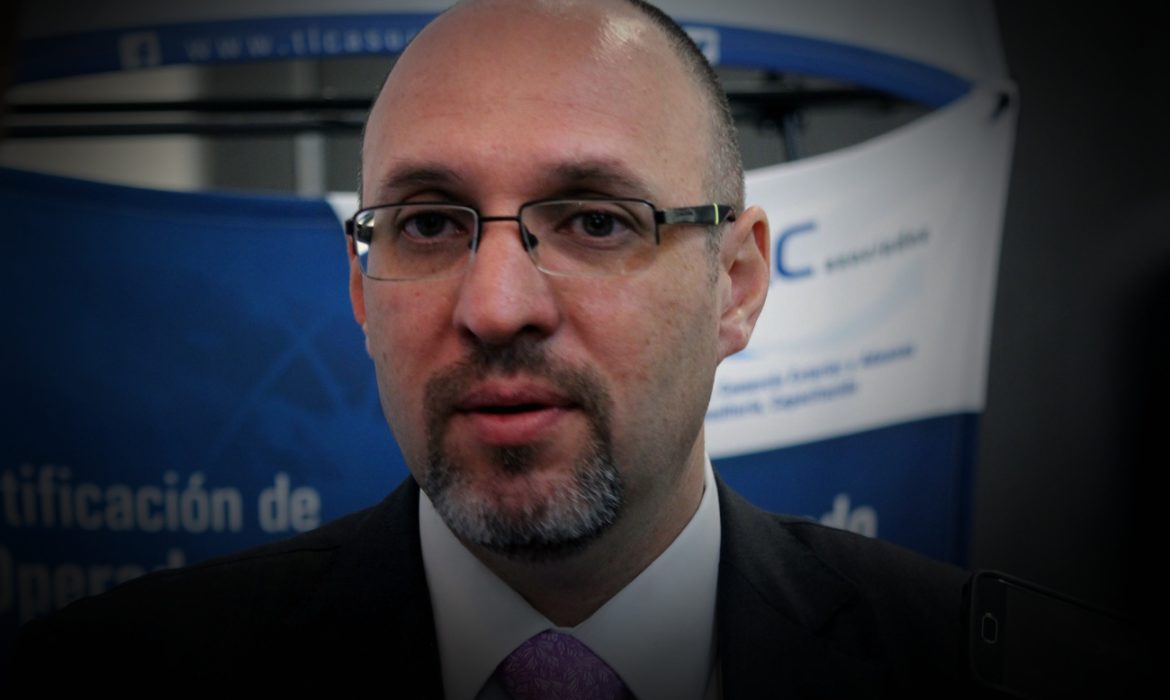 Exportadores mexicanos sin defensa ante reajuste del TLCAN
