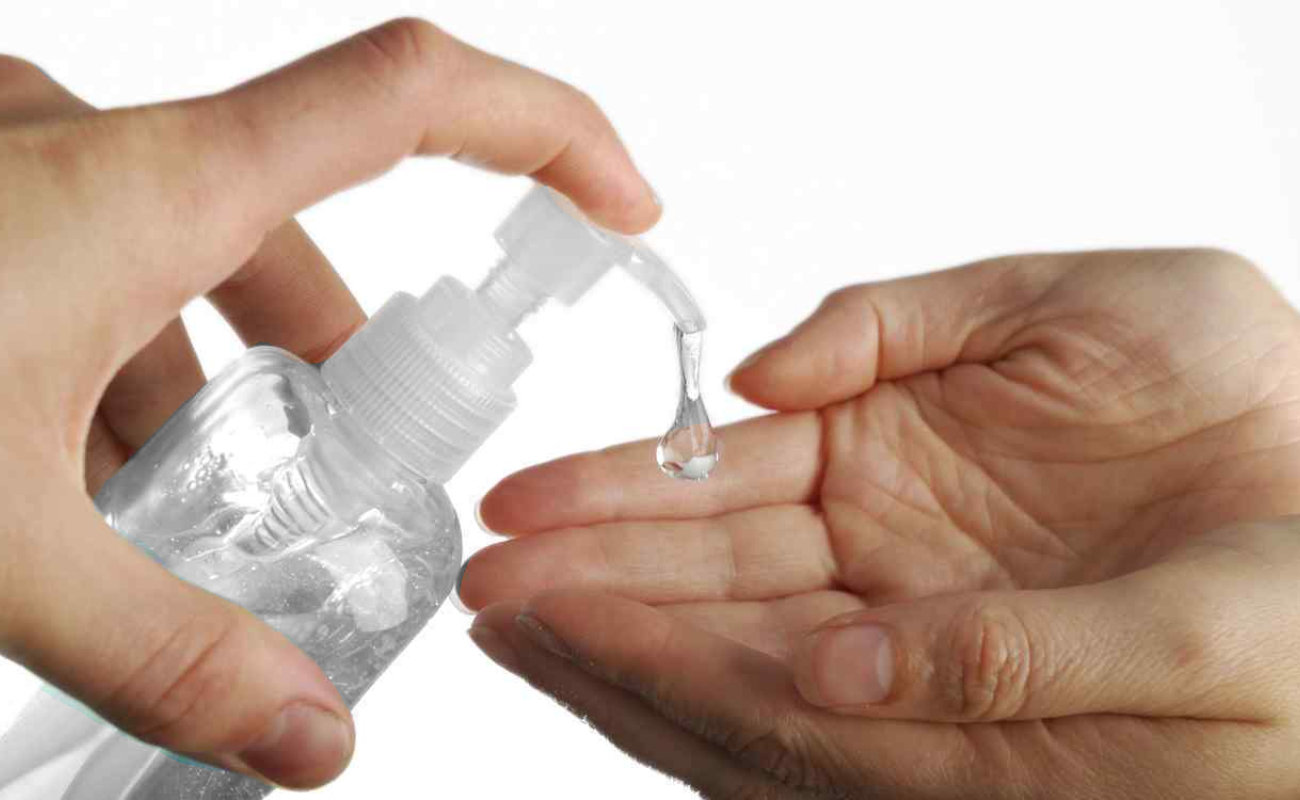 Los expertos señalaron que el correcto lavado de manos con agua y jabón es un elemento importante para reducir su incidencia.