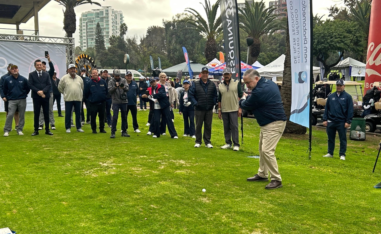 El Club Rotario de Tijuana celebró su 41º Torneo de Golf, recaudando fondos para proyectos educativos y de infraestructura social en comunidades vulnerables.