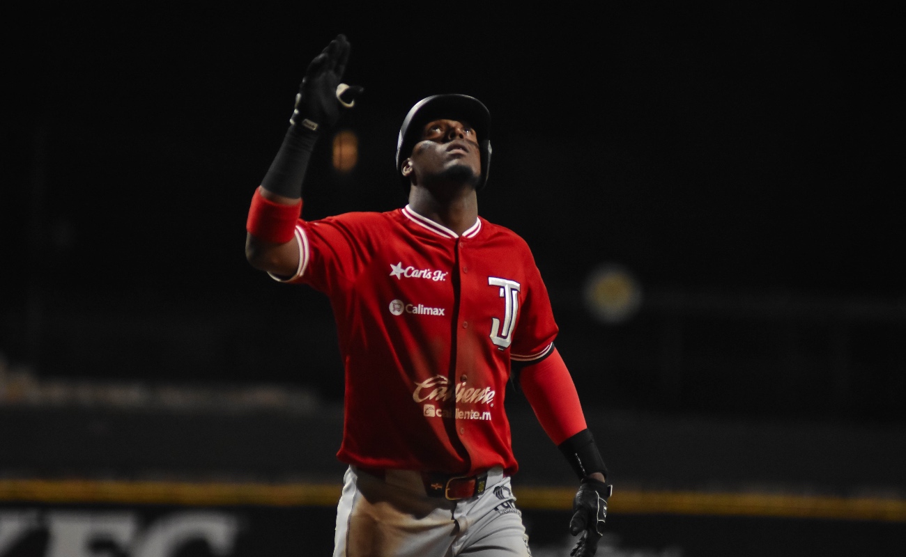 Toros iguala serie ante Durango a base de poder