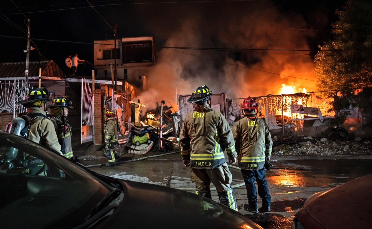 No se registraron personas lesionadas, únicamente afectaciones menores en viviendas cercanas.