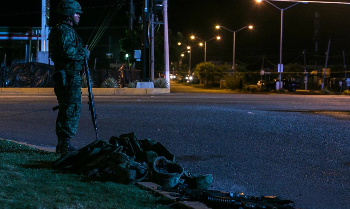 Detienen en Tijuana a presunto participante de emboscada a militares en Sinaloa
