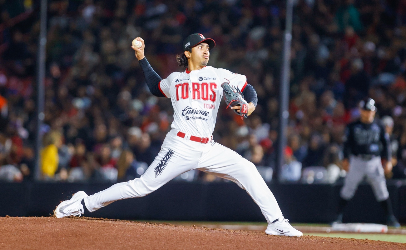 Toros inaugura temporada en Mobil Park con triunfo ante Acereros