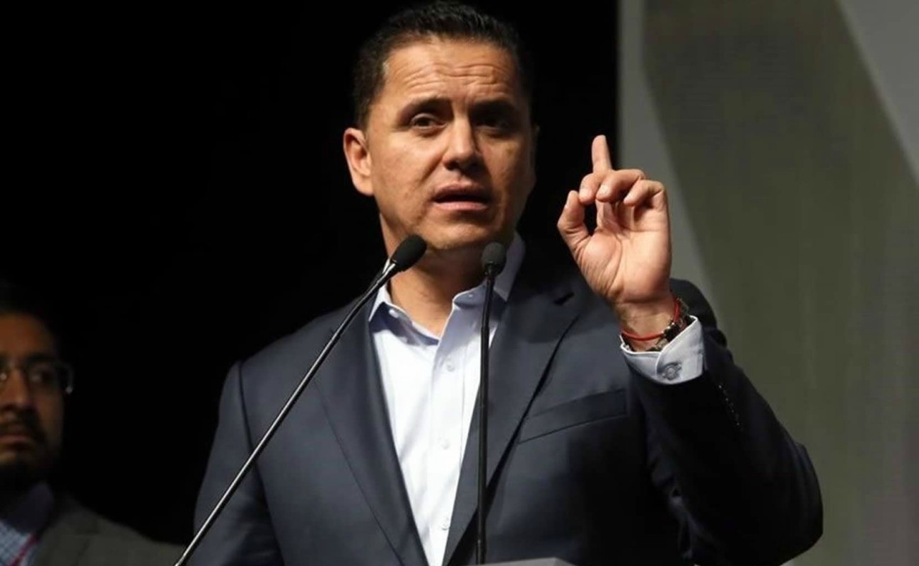 El juez Emilio Enrique Pedroza Montes le otorgo la medida cautelar al ex mandatario estatal que impide a la Fiscalía judicializar el sistema oral y evitar la consignación de la averiguación previa en el sistema tradicional de justicia.