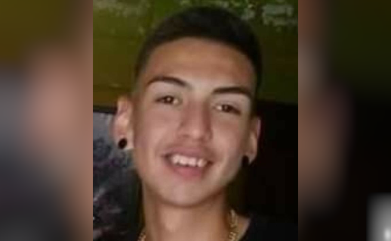 Brayan Adán Ahumada López tiene 19 años de edad.