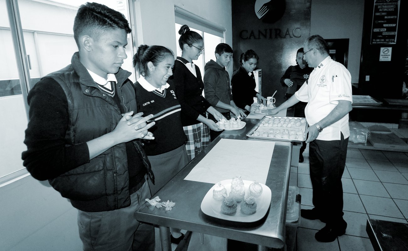 “Cocinando por la Juventud” se desarrolló a lo largo del 2017 y reiniciará en enero de 2018