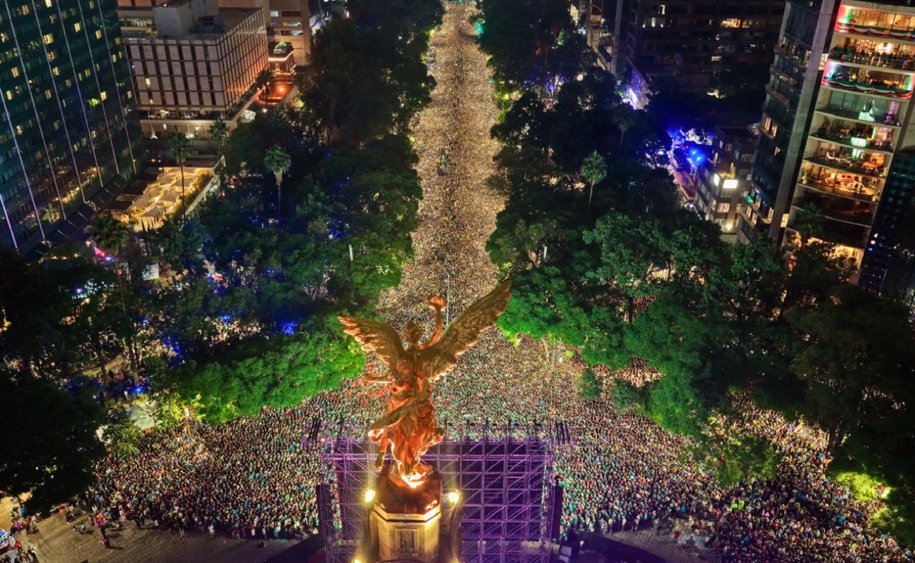 Confirman cuatro muertos durante celebración en el Ángel de la Independencia