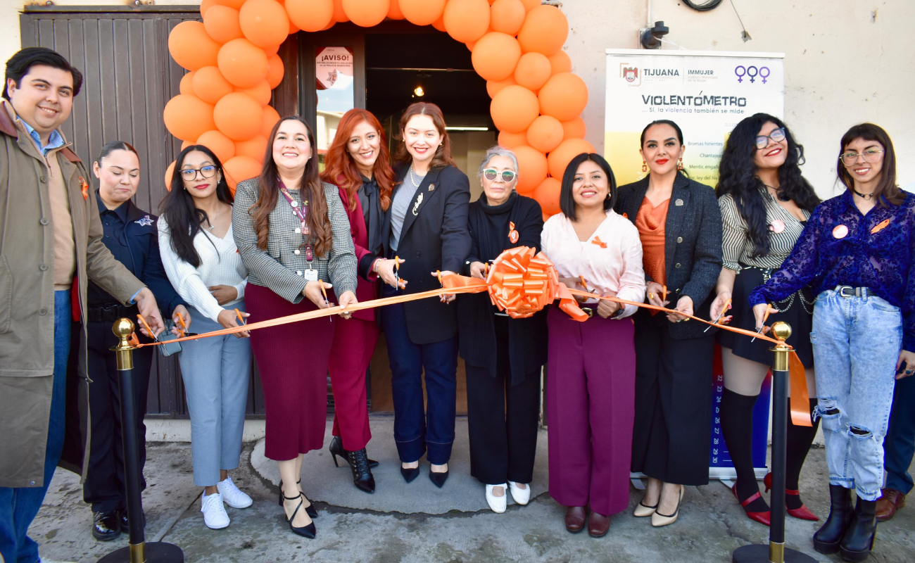 Inauguran el Punto Naranja, ubicado en la Academia Artística Di Notte Nel Cabaret.