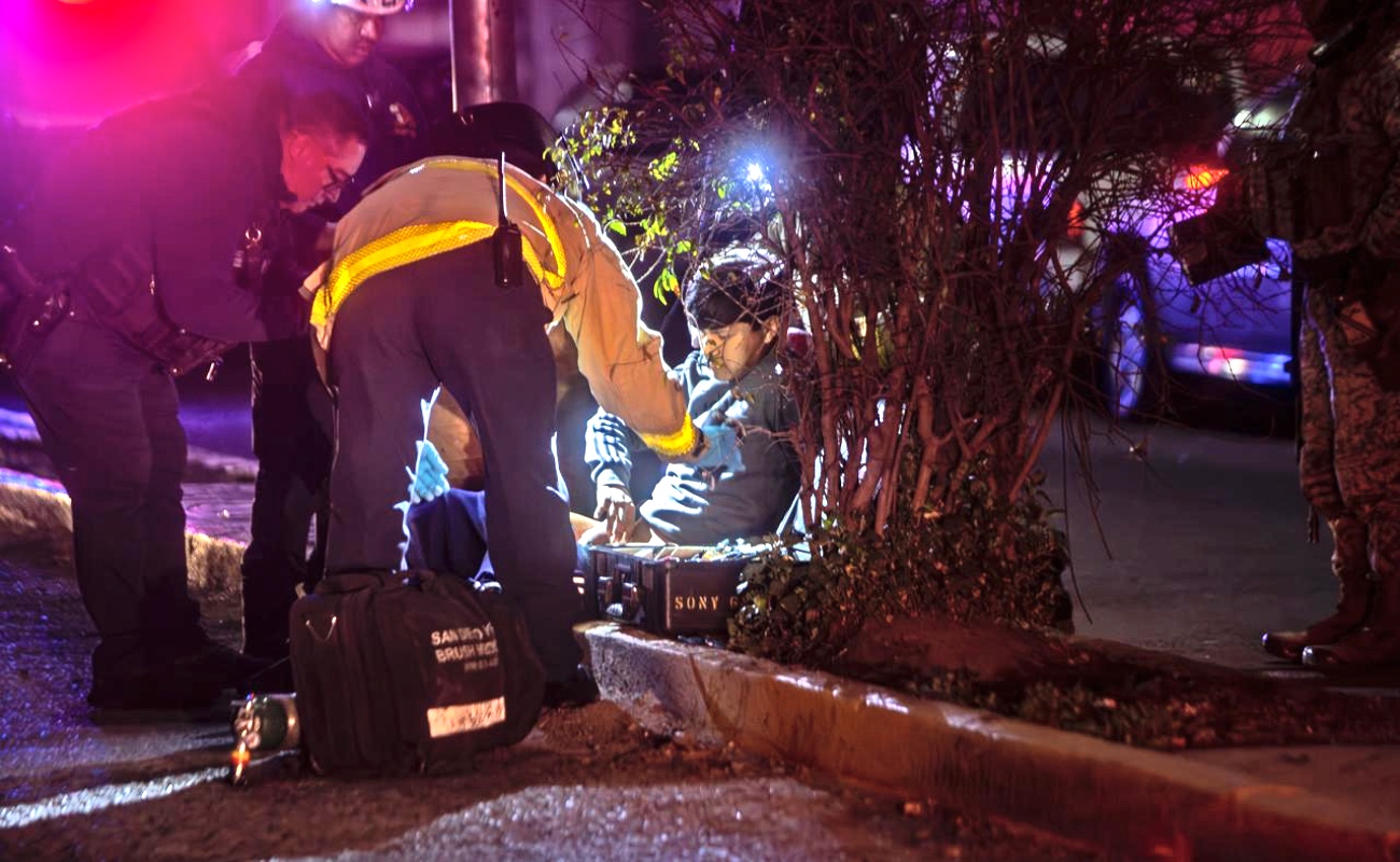 El joven herido fue trasladado a un hospital.