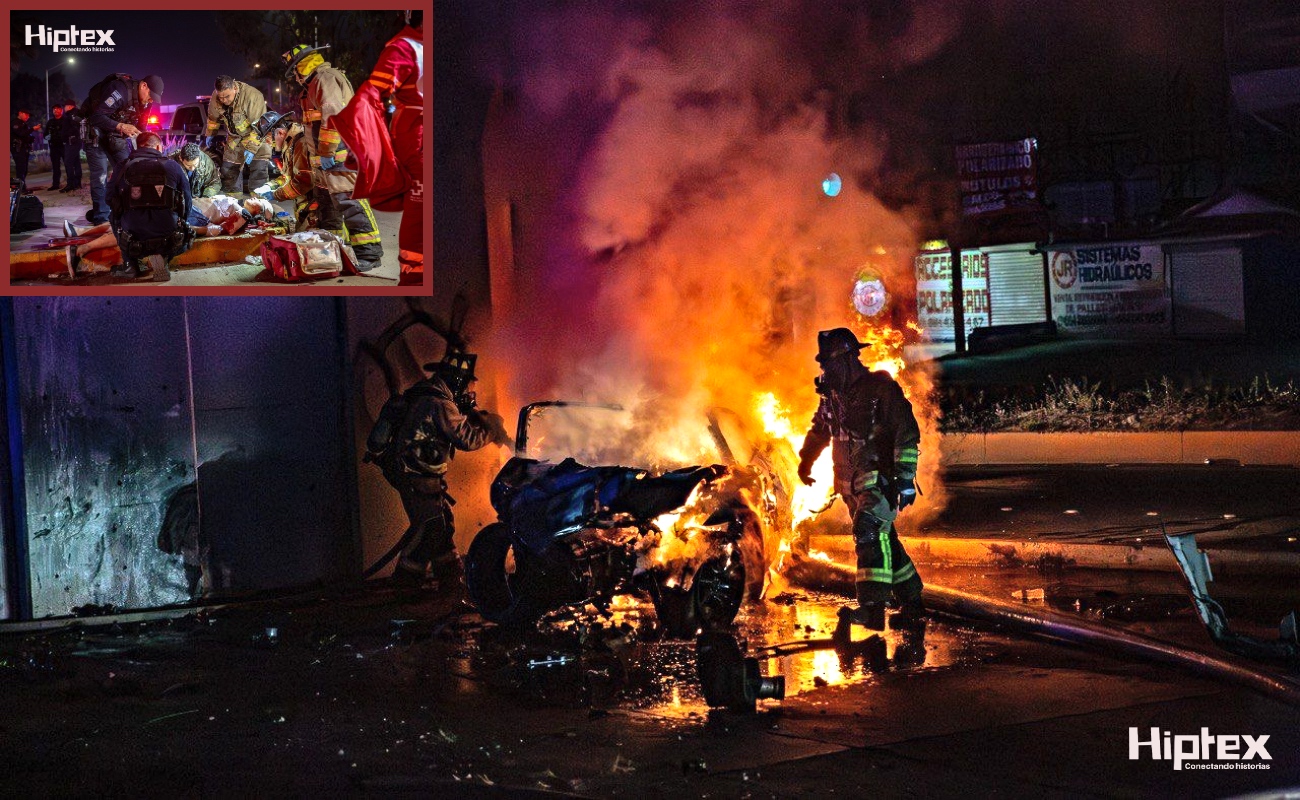 Mustang se impacta y se incendia; pareja queda en estado crítico