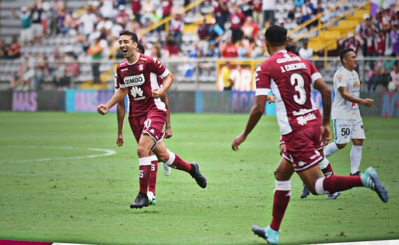 Suspenden partido de futbol por amenaza de bomba