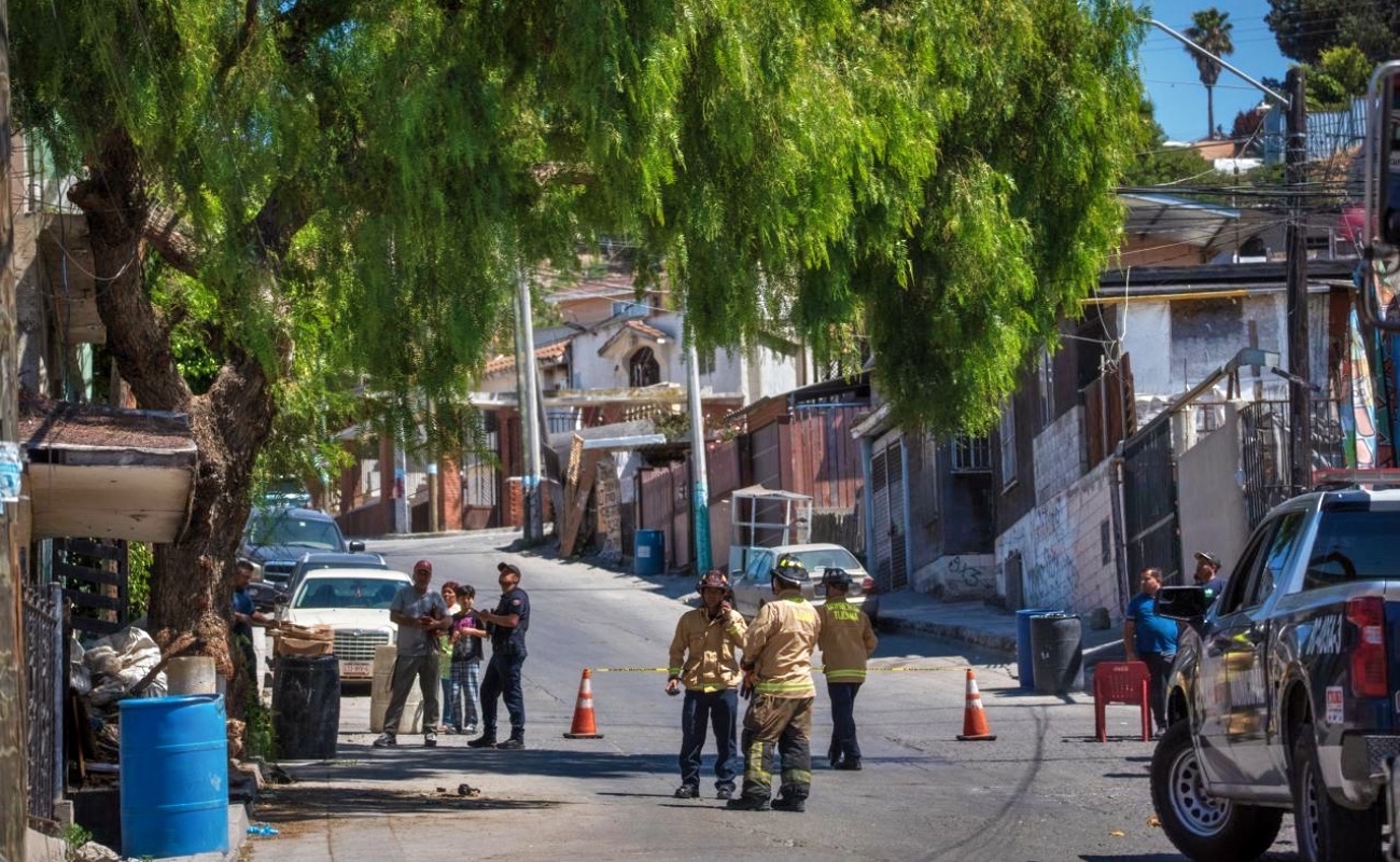 Hombre resulta lesionado tras recibir descarga eléctrica en colonia Vivienda Popular