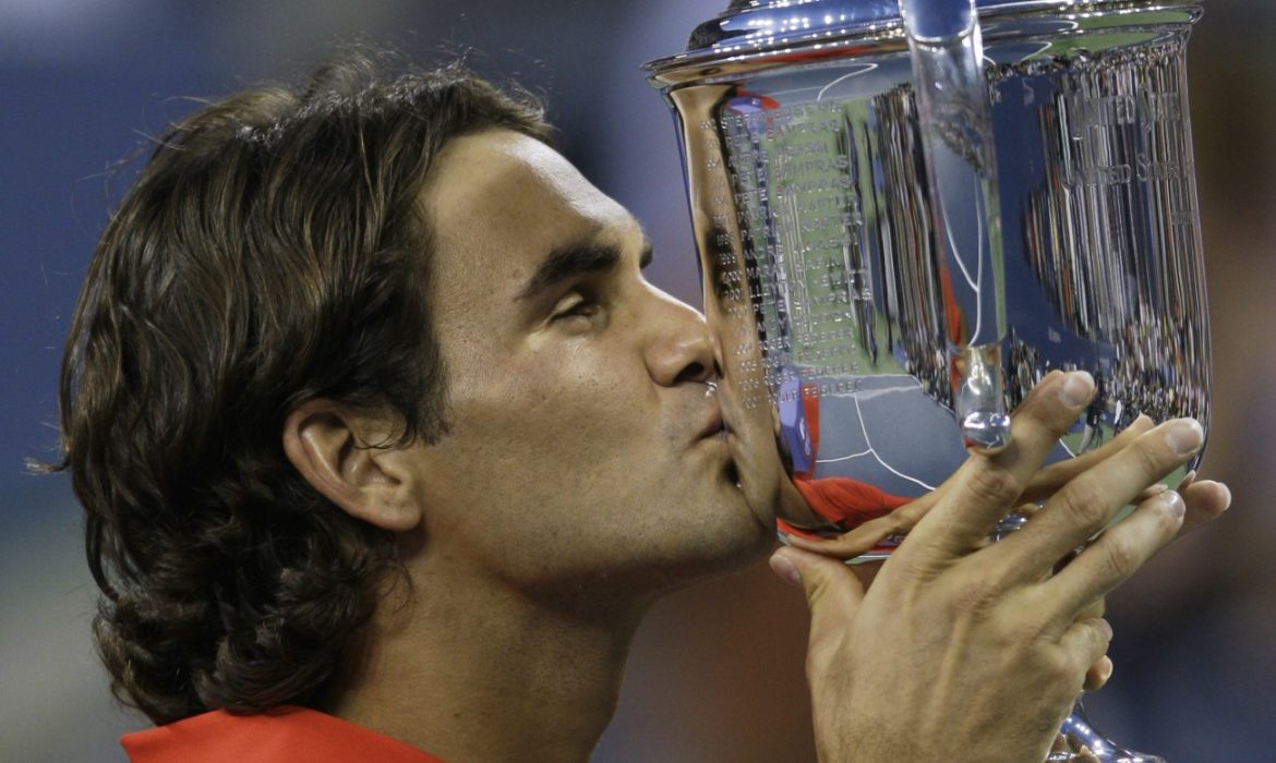 Federer sigue avanzando