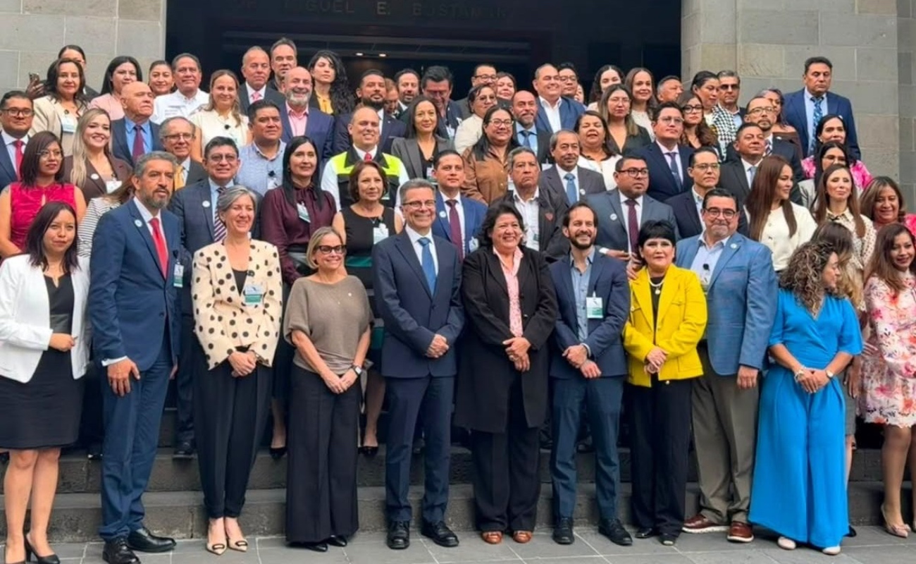 Baja California participó en la Reunión Nacional del Sistema Federal Sanitario, abordando el monitoreo del agua recreativa y la tecnovigilancia.