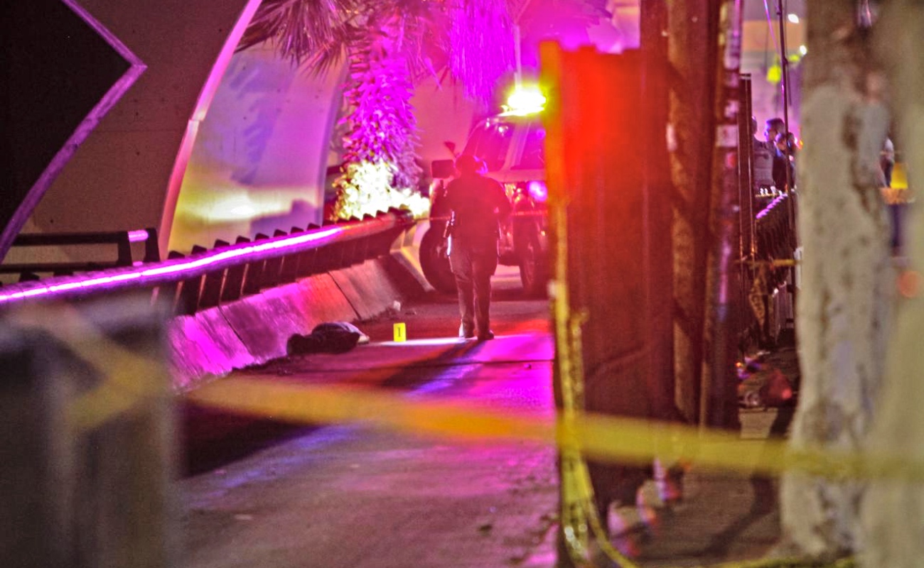 El agresor escapó de la escena del crimen sin ser detenido.
