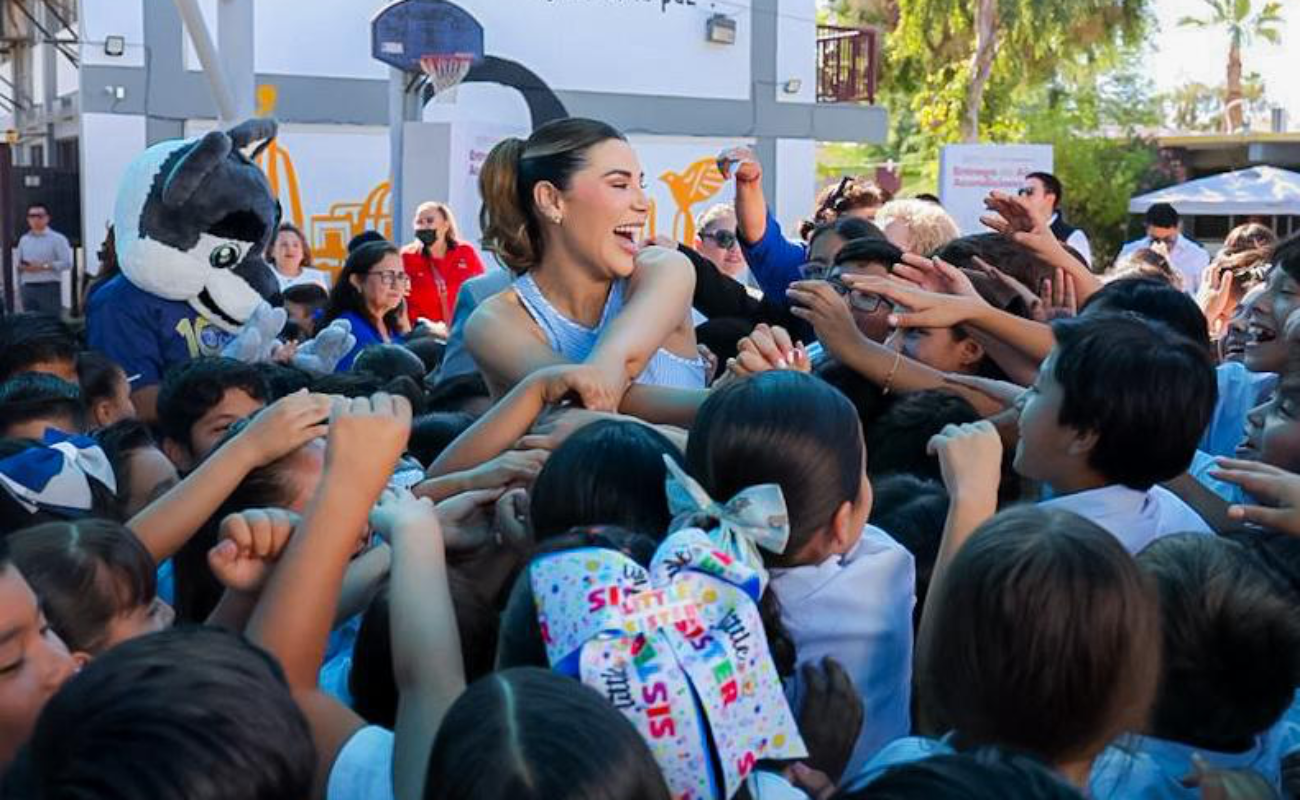 Más de 580 mil estudiantes reciben apoyos educativos y sociales en todo el estado.
