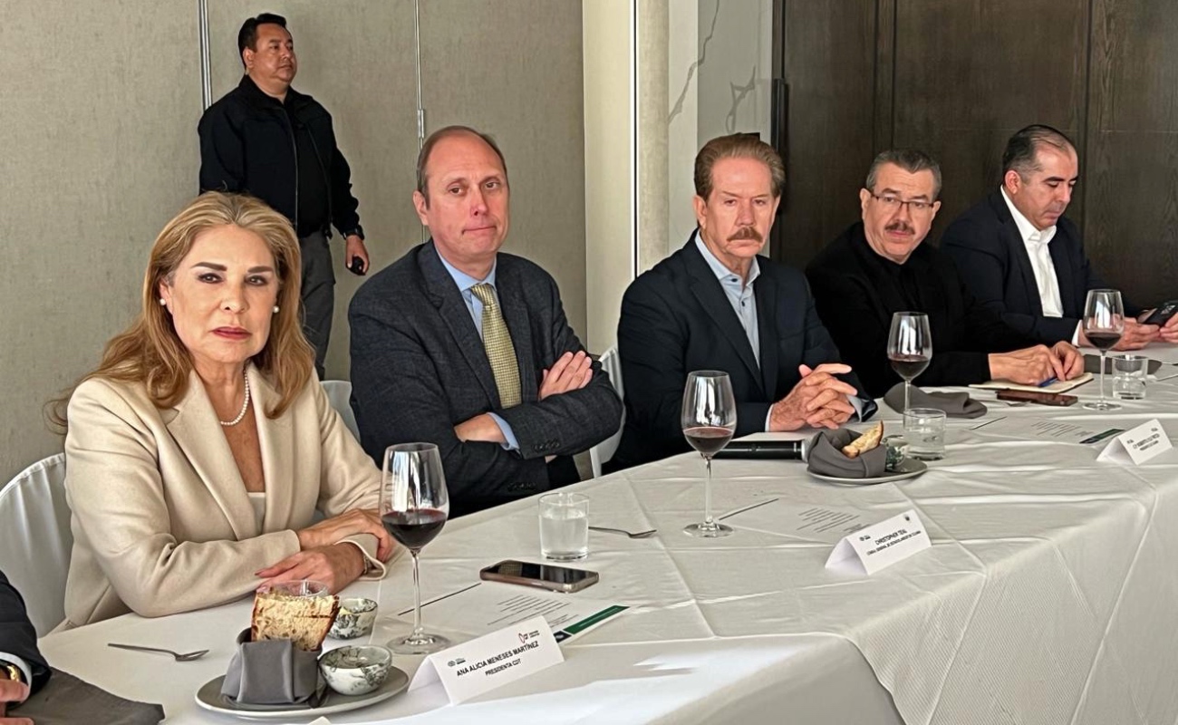 Se destacó la importancia de la relación económica entre México y Estados Unidos, especialmente en la zona Cali-Baja, y la necesidad de un diálogo permanente para abordar retos y aprovechar oportunidades.