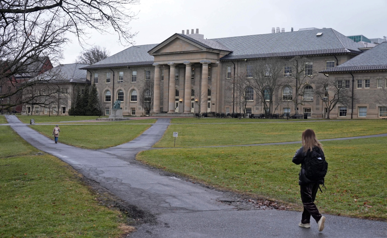 Caso Cornell reaviva el debate sobre agresiones sexuales y respuesta institucional en universidades de Estados Unidos