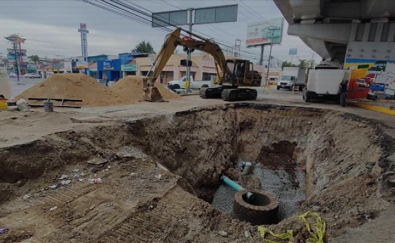 Actualmente se están llevando a cabo labores para el relleno de zanja y el subsiguiente bacheo en la zona afectada.