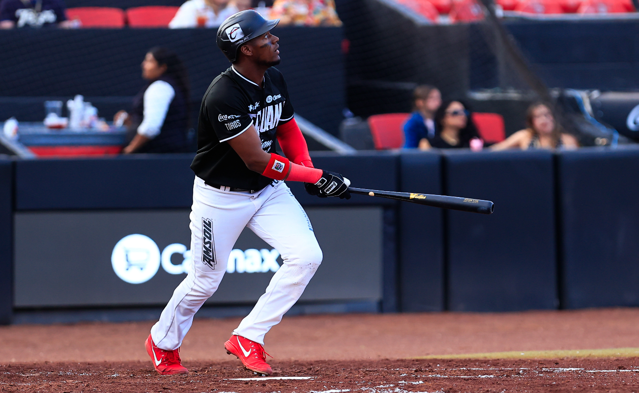 Una gran salida de nueve chocolates por parte de Noah Skirrow le dieron el triunfo a Toros por pizarra final de 3-0 sobre Tecos en el  Mobil Park.
