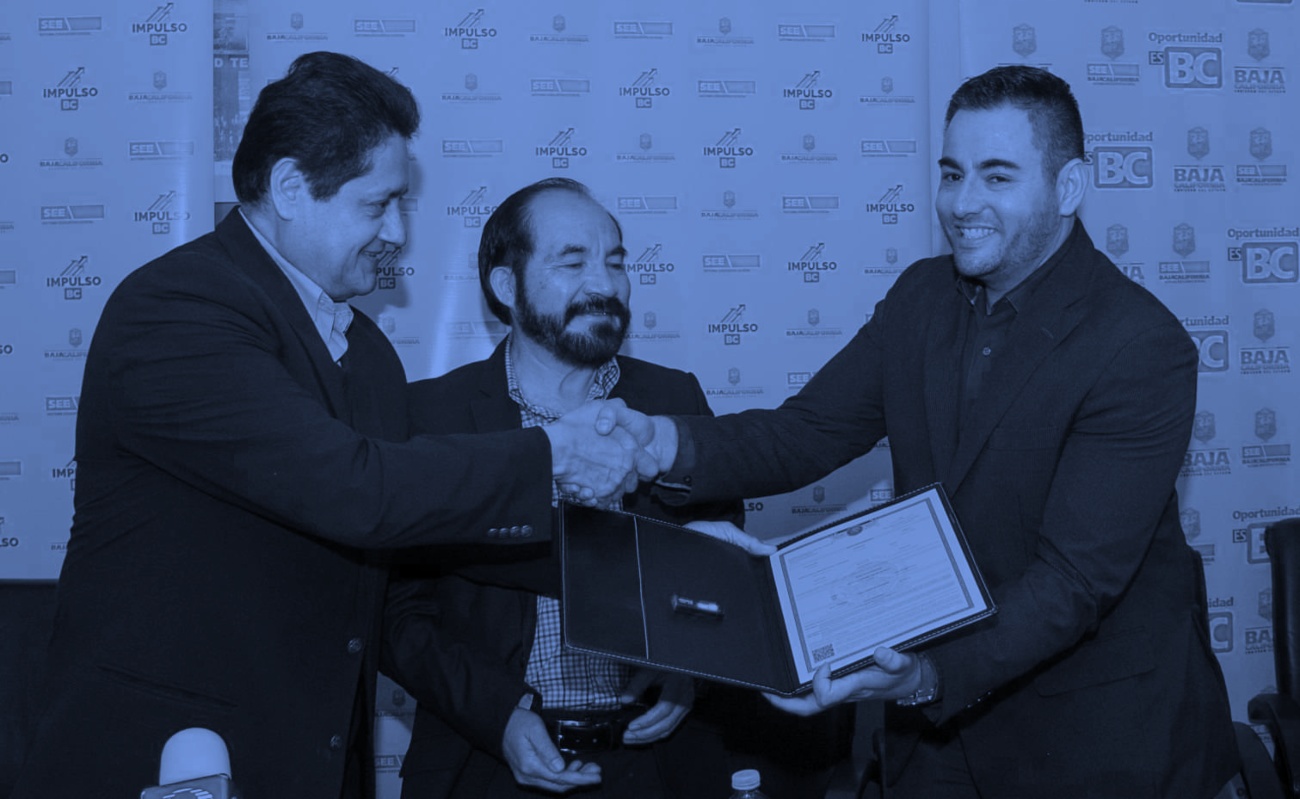 Baja California ya expide títulos profesionales electrónicos.