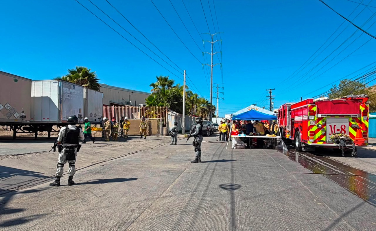 Incendio en contenedor con residuos químicos en fábrica de Ciudad Industrial moviliza cuerpos de emergencias