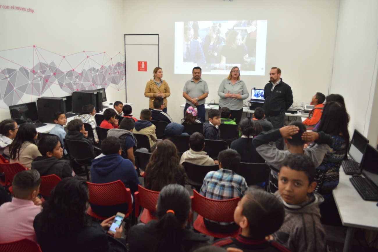 Los ganadores de cada categoría obtendrán su pase a la Feria Nacional de Robótica que se lleva a cabo en la Ciudad de México.