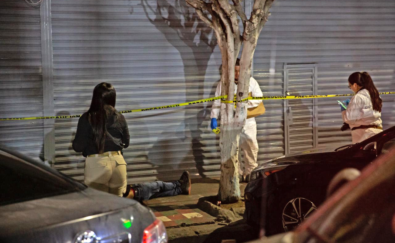 Matan a hombre frente a un bar en la Zona Centro