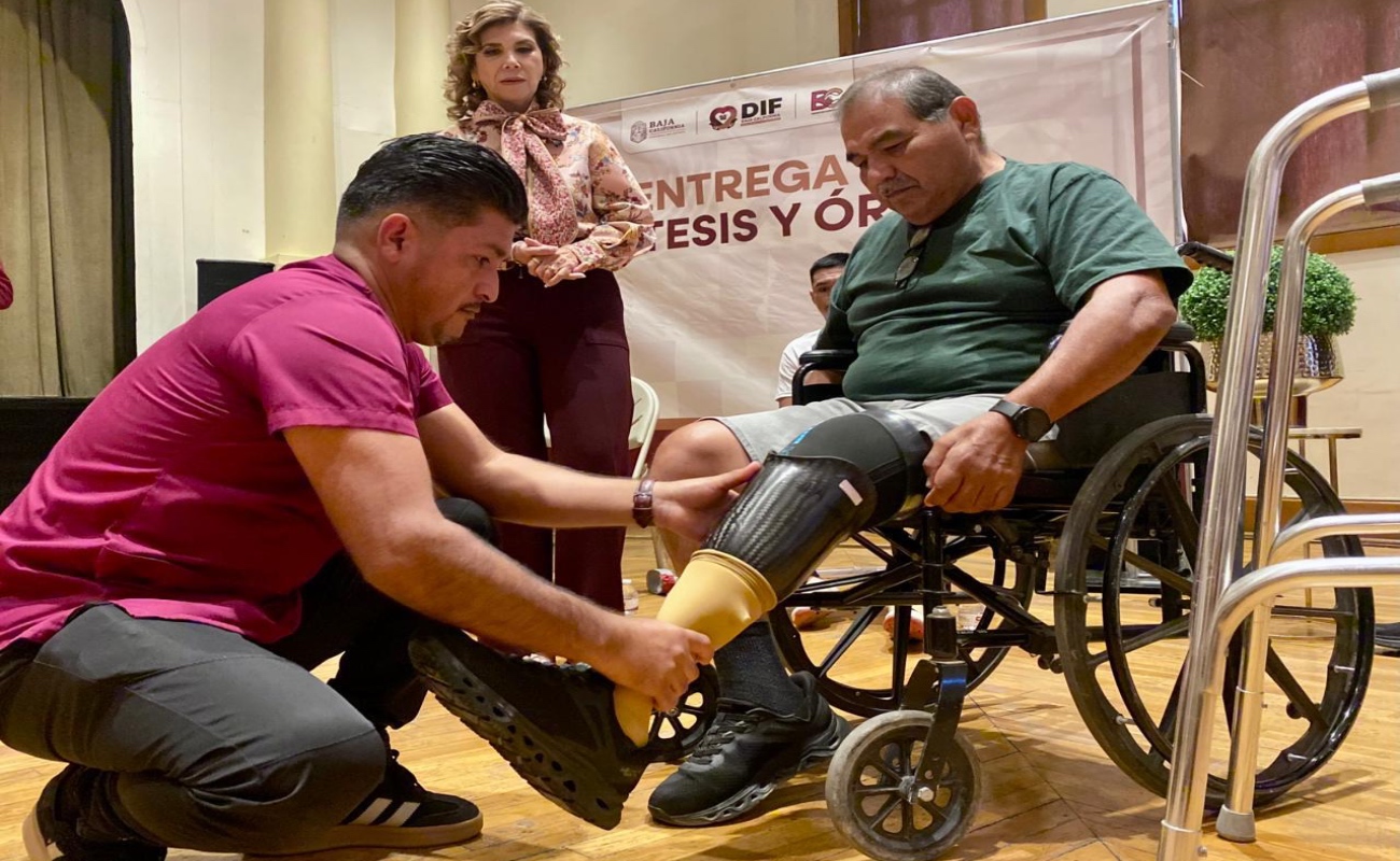 Apoya DIF BC autonomía y derecho a la salud; entrega prótesis y órtesis en Mexicali