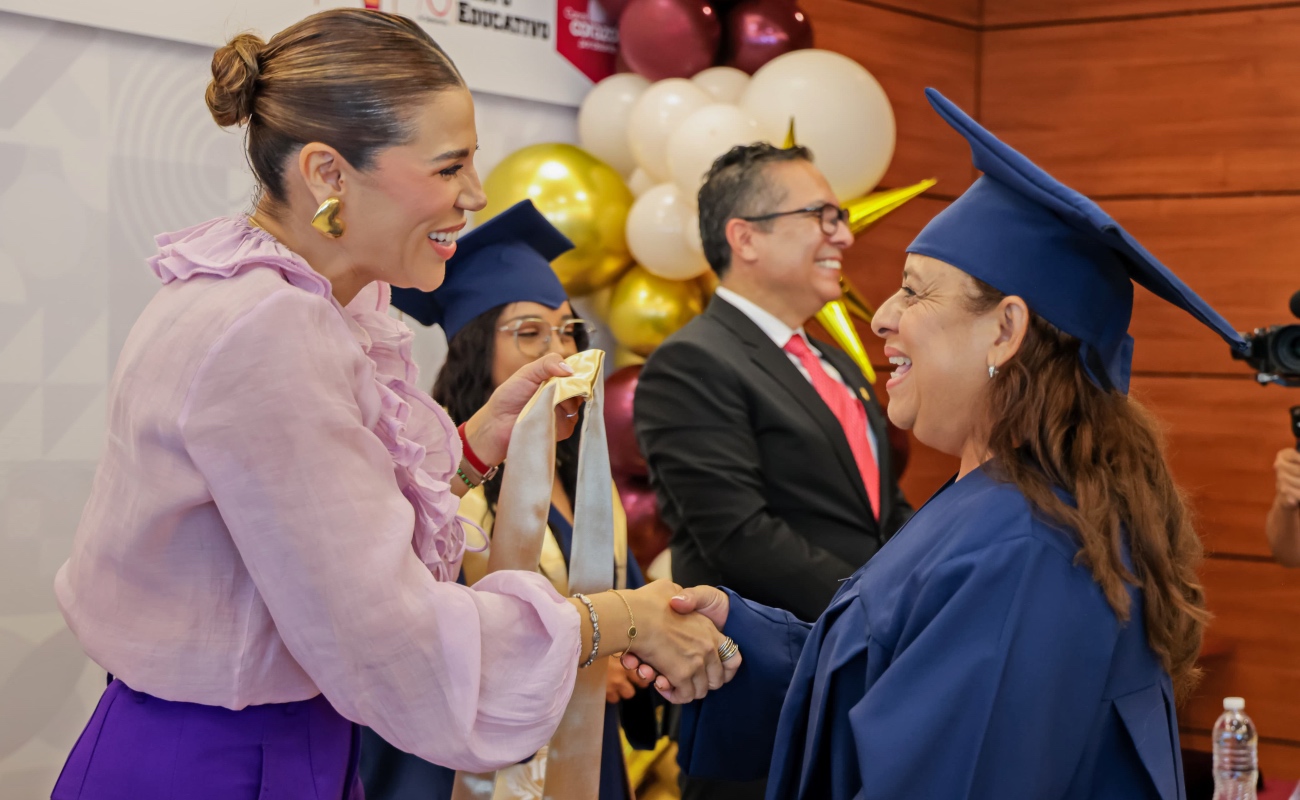 Impulsan la educación de las mujeres con jornada gratuita de certificación