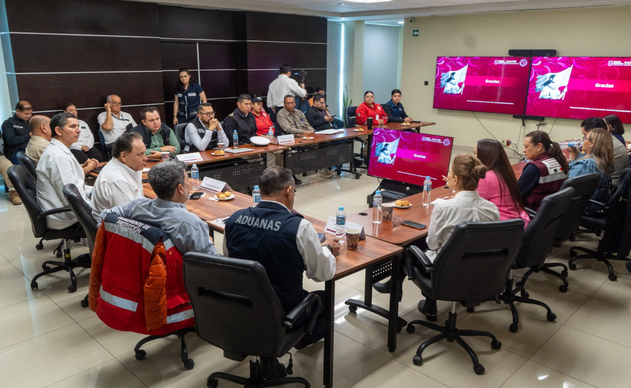 La Secretaría de Salud refuerza su vigilancia epidemiológica ante la alta movilidad internacional.
