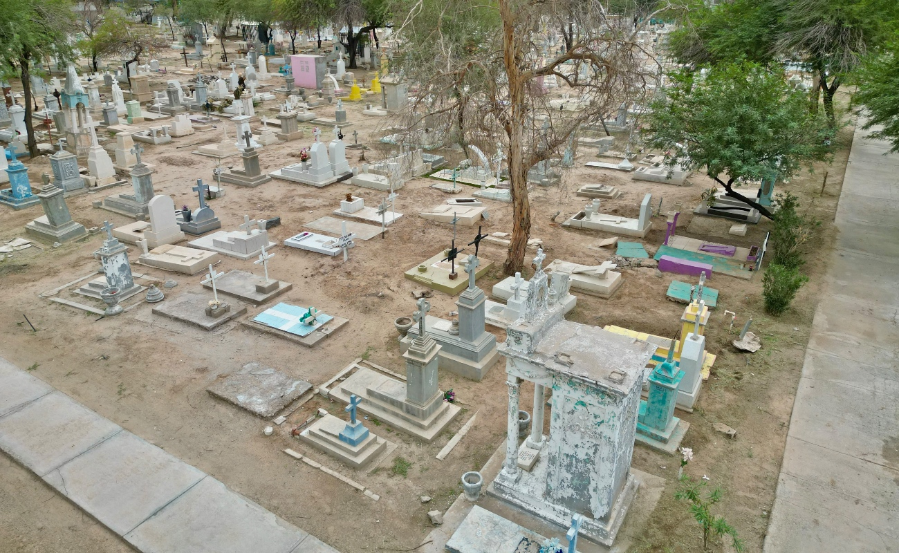 Gobierno de Mexicali prepara panteones municipales para recibir a miles de visitantes por el Día de Muertos