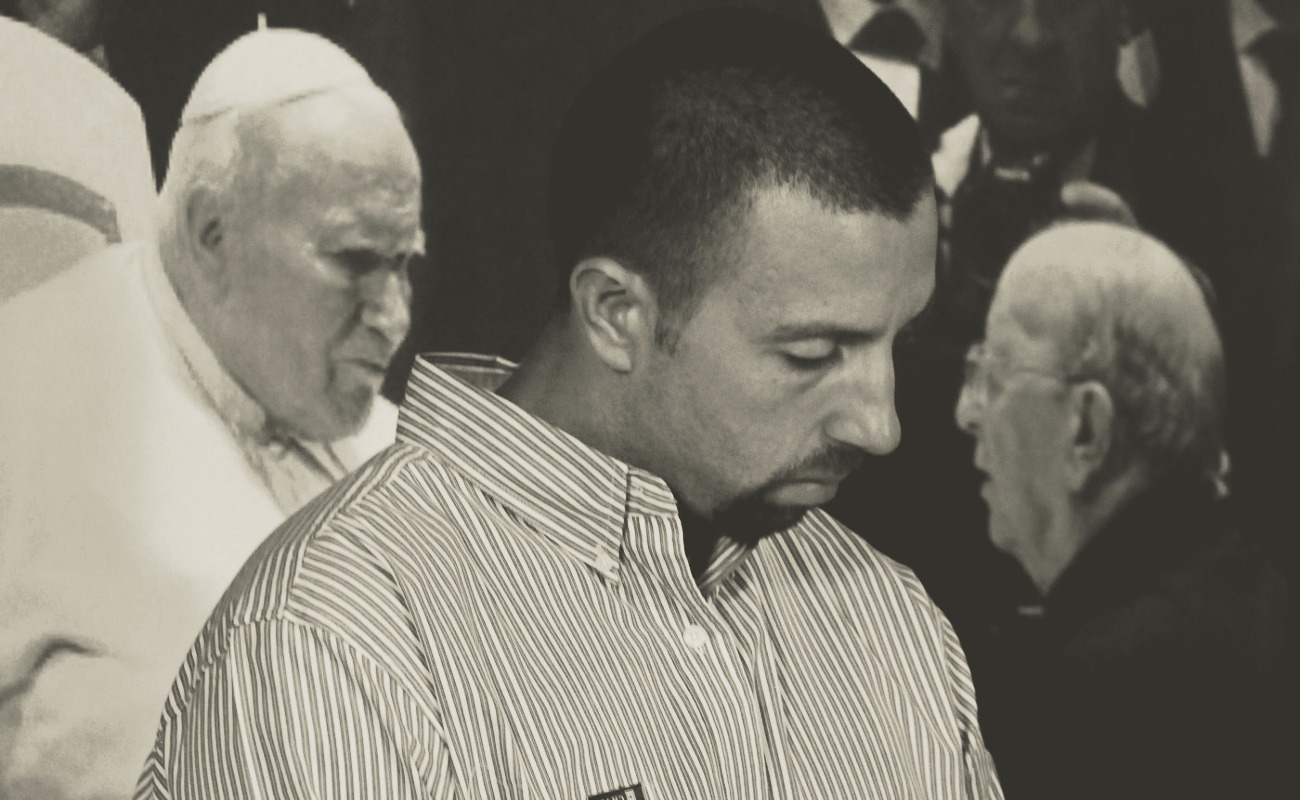 Marcial Maciel fue declarado culpable de abuso sexual contra menores por parte de El Vaticano.