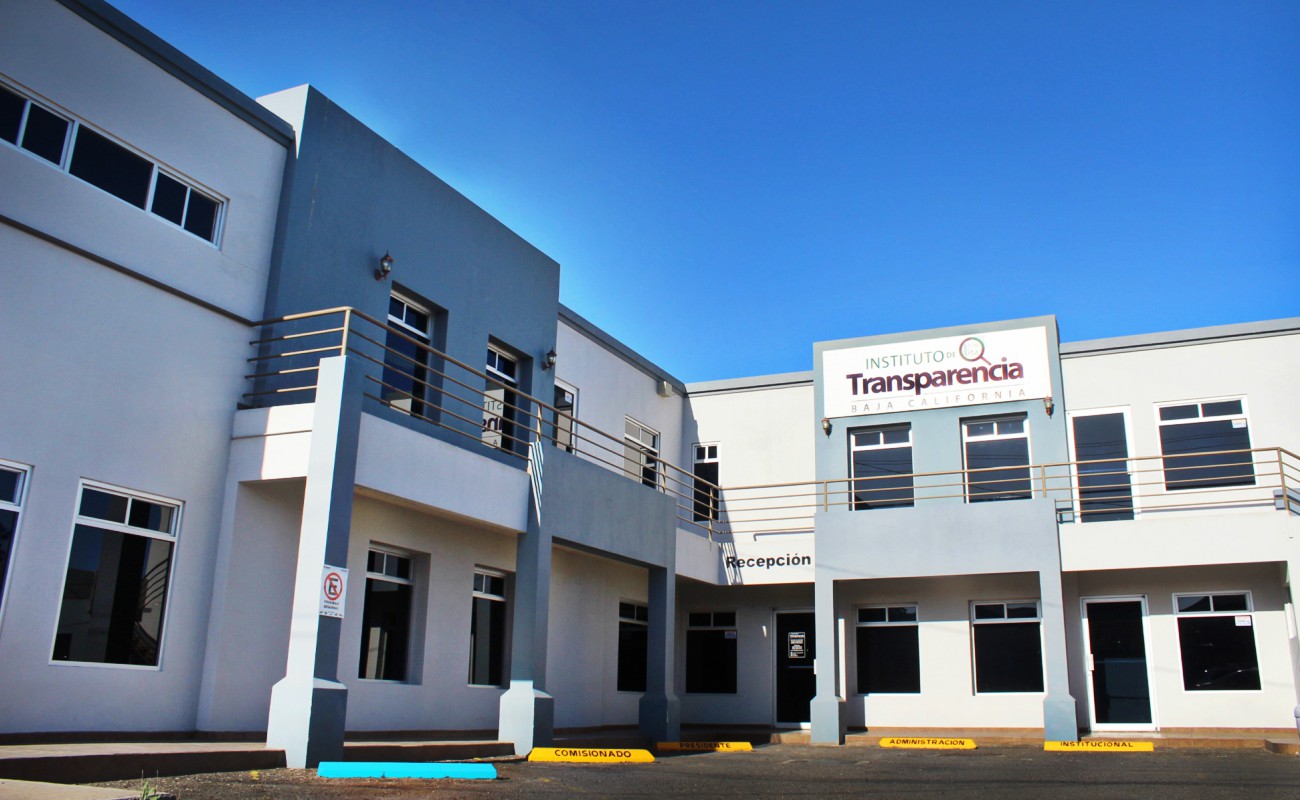 PAN y PES cumplieron totalmente y el resto de los partidos tienen 5 días hábiles para terminar de cumplir con los requerimientos del ITAIPB