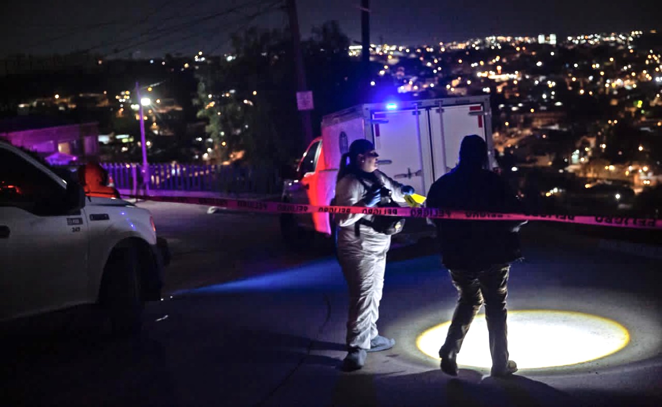 Hallan a hombre asesinado y otro golpeado en casa de la colonia Aeropuerto