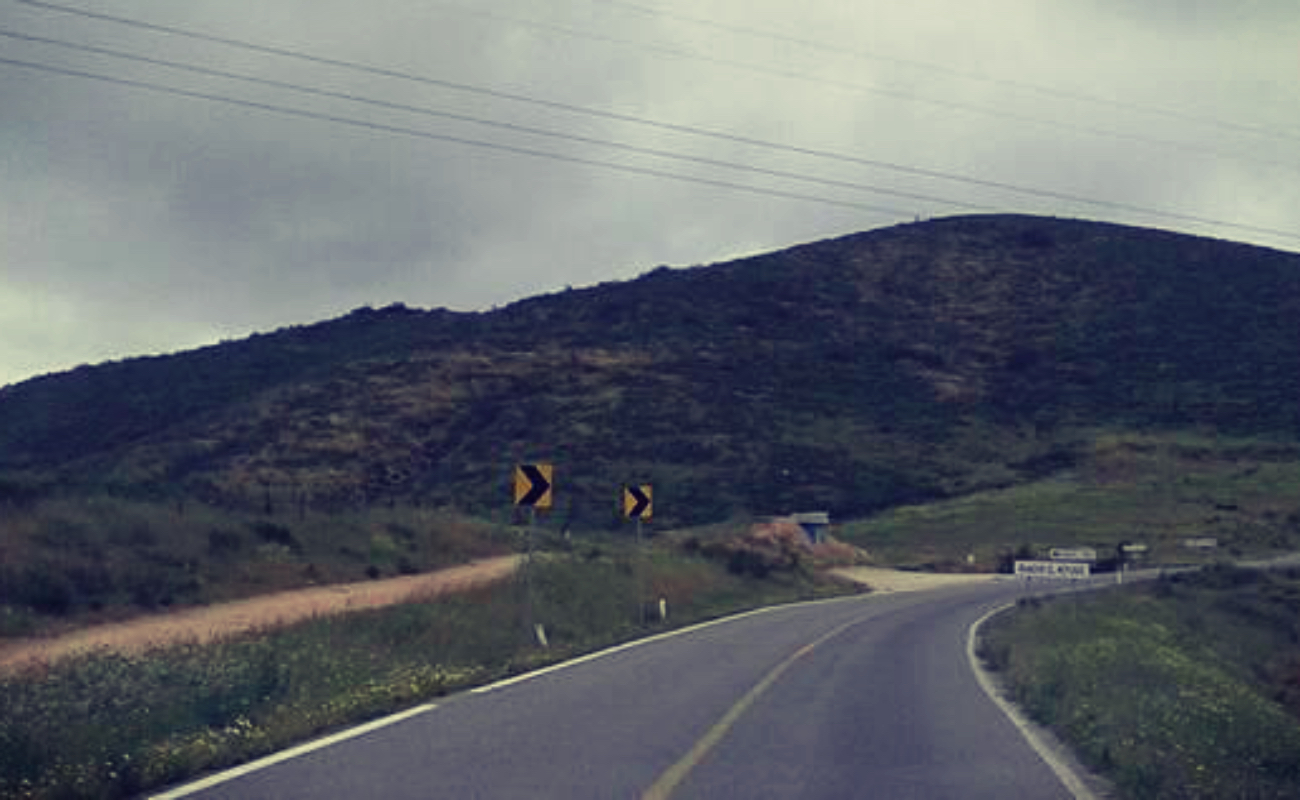 El hallazgo se realizó a la altura del kilómetro 145 de la carretera Ojos Negros