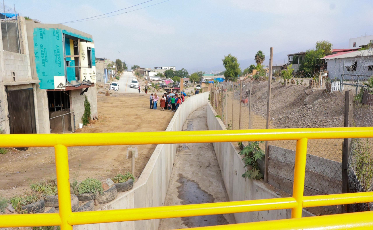 Entregan obra de construcción de drenaje pluvial en la colonia Altiplano de Tijuana