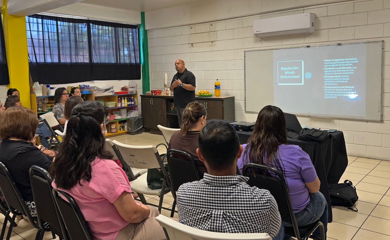 Tecate refuerza la seguridad en las escuelas con capacitación especializada a docentes