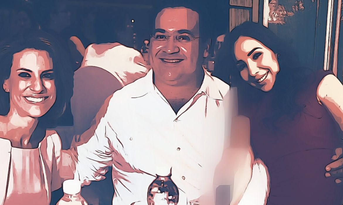 Javier Duarte, la esposa y la novia.