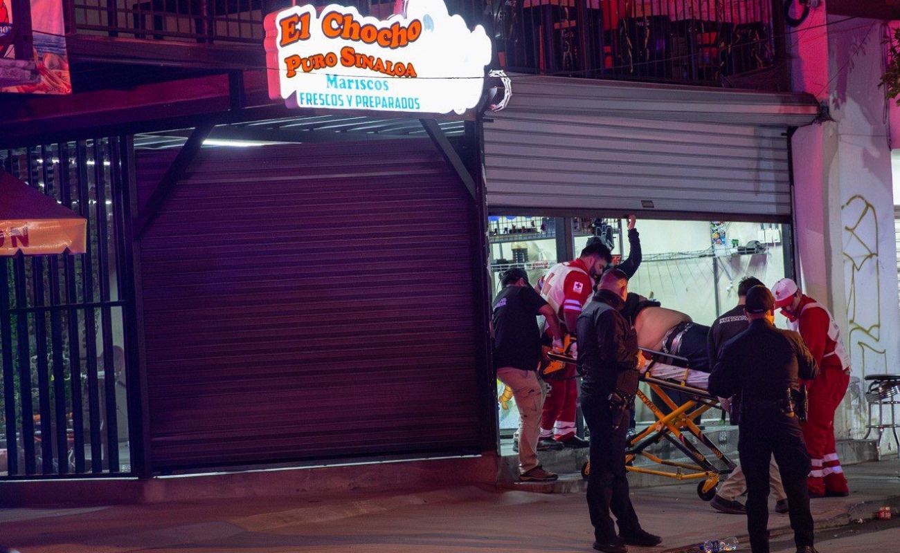 Ataque armado en negocio de mariscos deja tres muertos y tres heridos en Tijuana