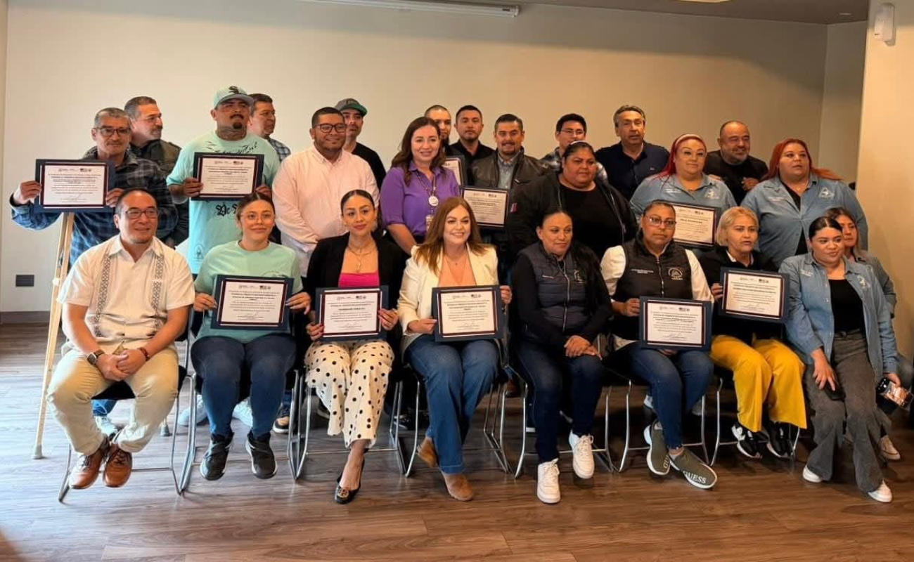 Capacitan a personal de centros de tratamiento de adicciones para mejorar la atención y prevención en salud pública.