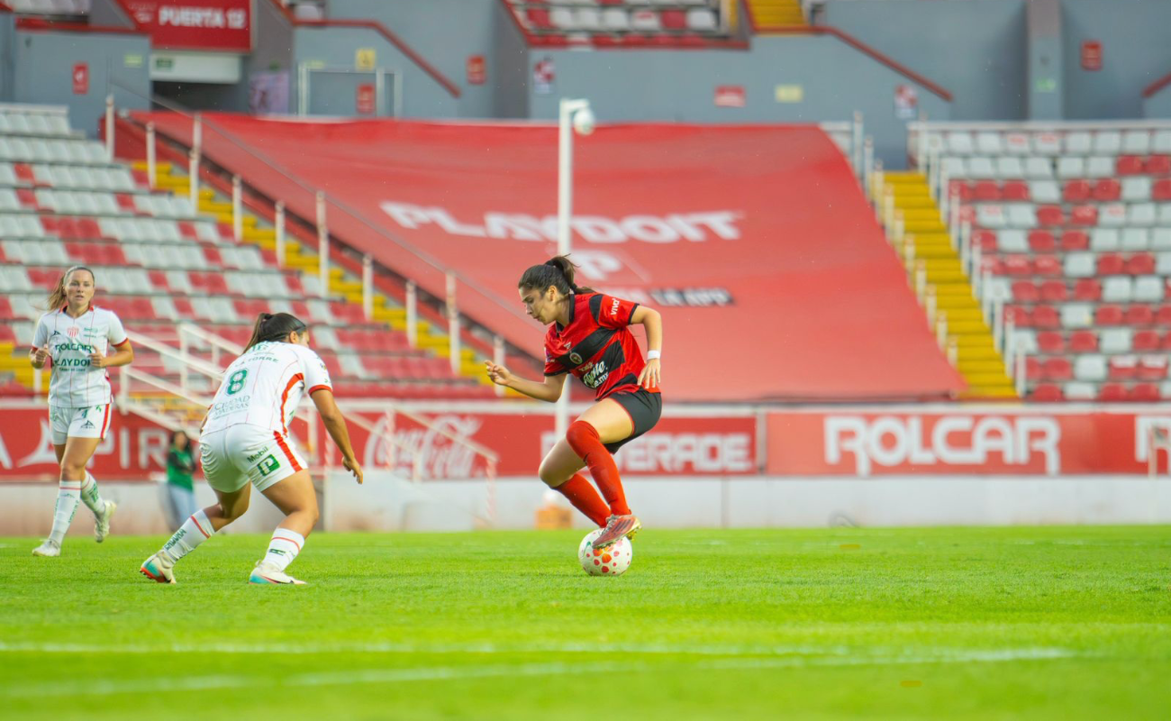 Las rojinegras se impusieron seis goles a uno a las Centellas.