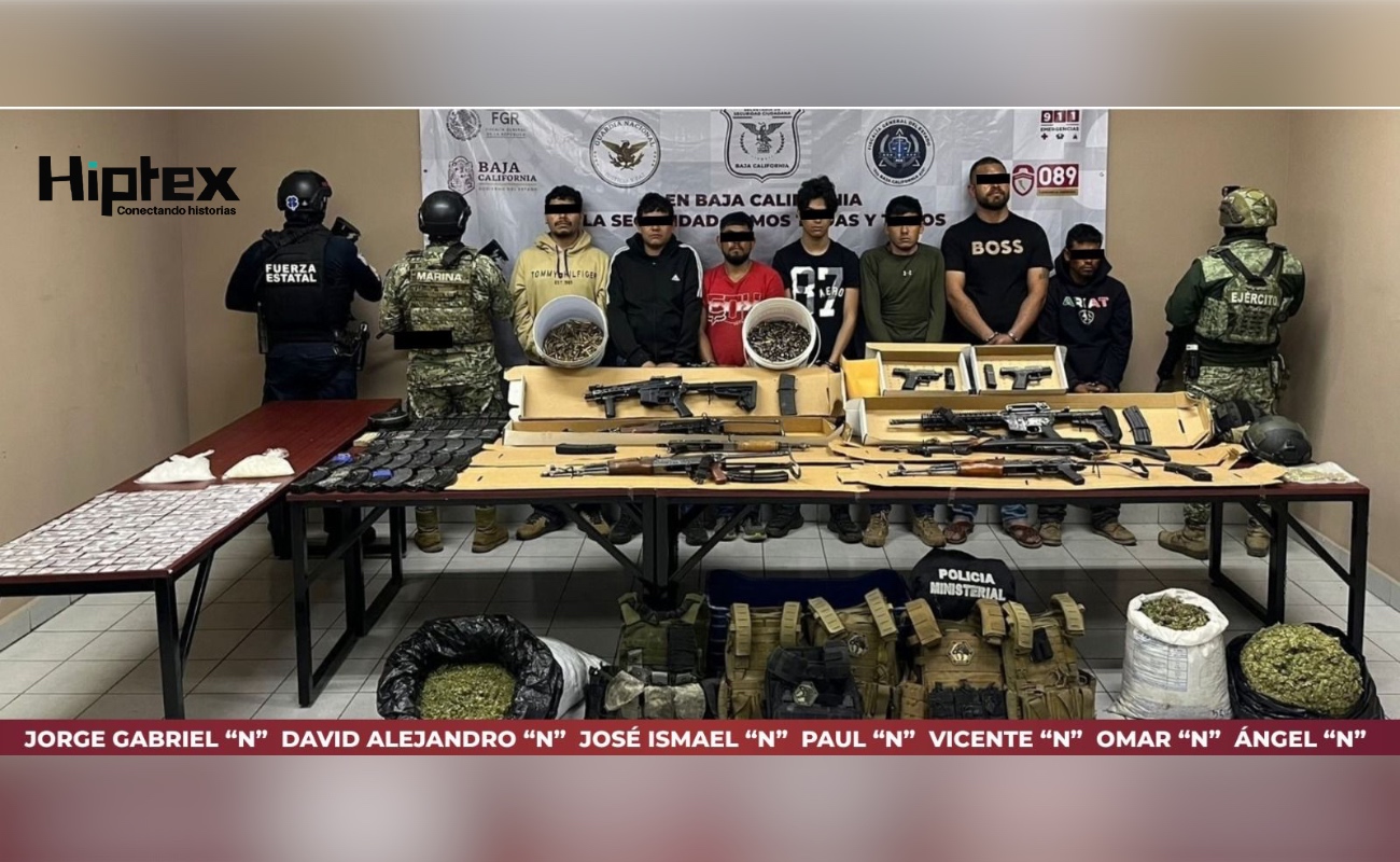 Decomisan armas, explosivos improvisados, droga, cargadores y equipo táctico, detienen a siete