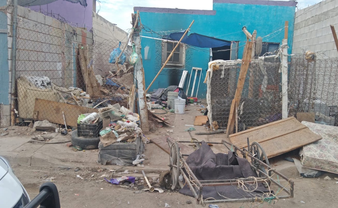 Unidad Ecológica aplica multa en domicilio por acumulación de basura en el Fraccionamiento Portales 2